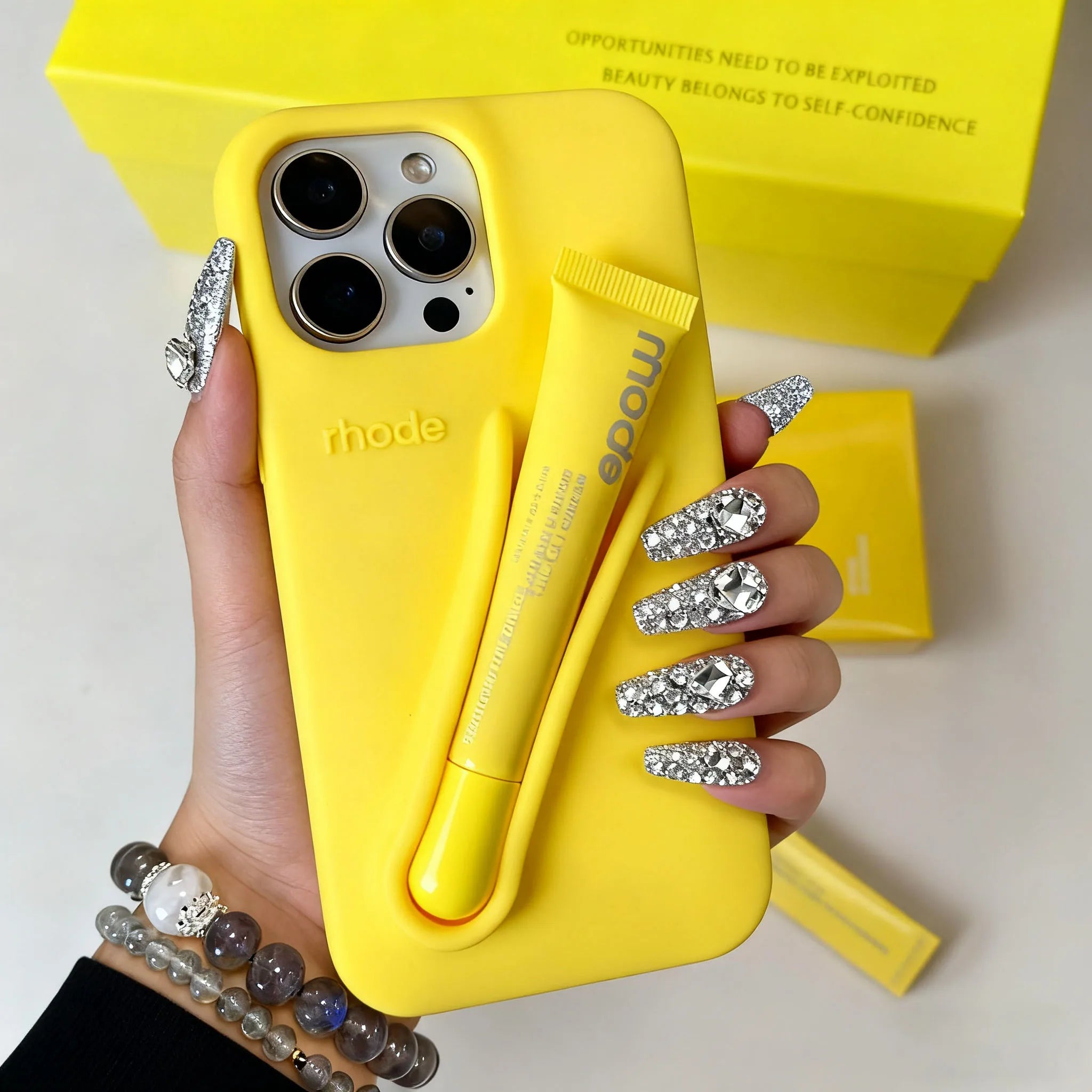 Case iPhone + Lipstick